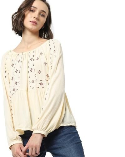 ONLY Women’s Rayon Blend Regular Fit Top