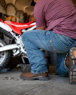 Men’s M4 Low-Rise Bootcut Jean