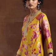 Libas Women’s Silk Blend Kurta Set